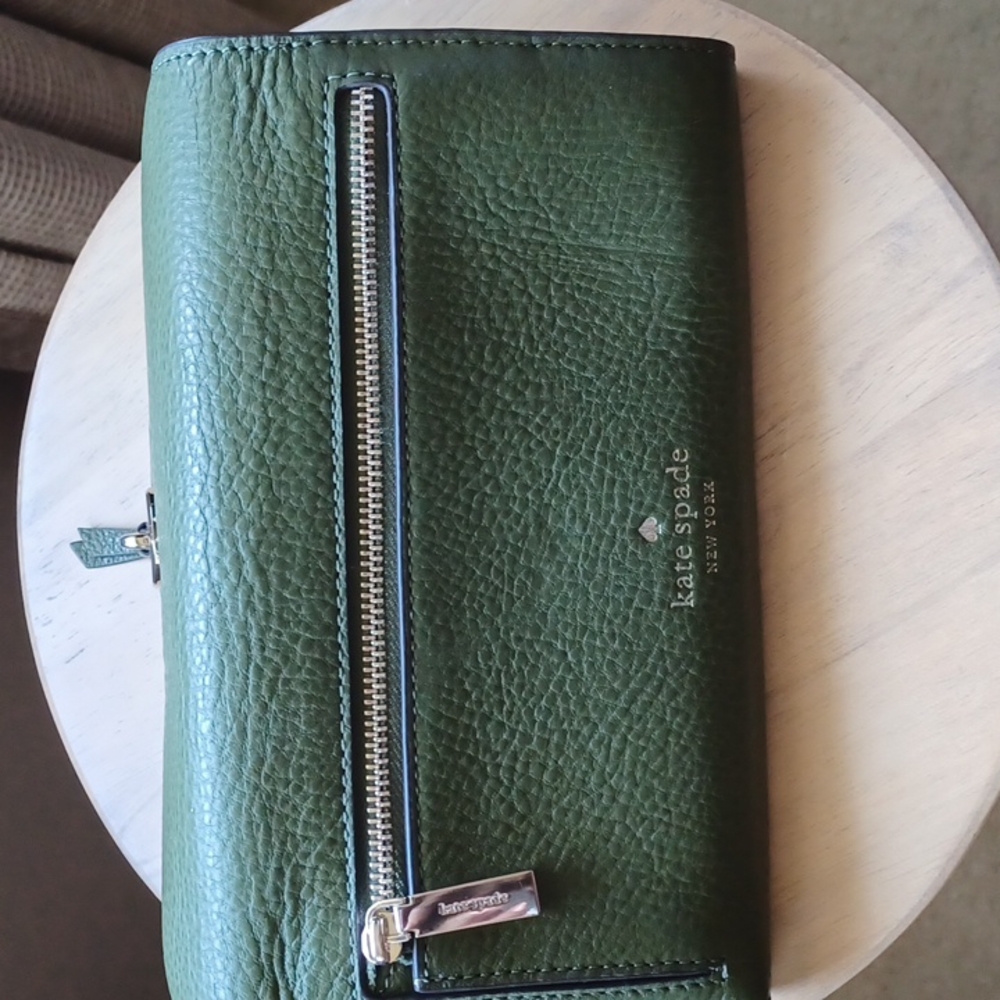 SOLD‼️🥰Kate Spade Continental Wallet! (NEW) - Picture 16 of 16